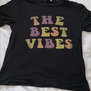 ‘The Best Vibes’ tee